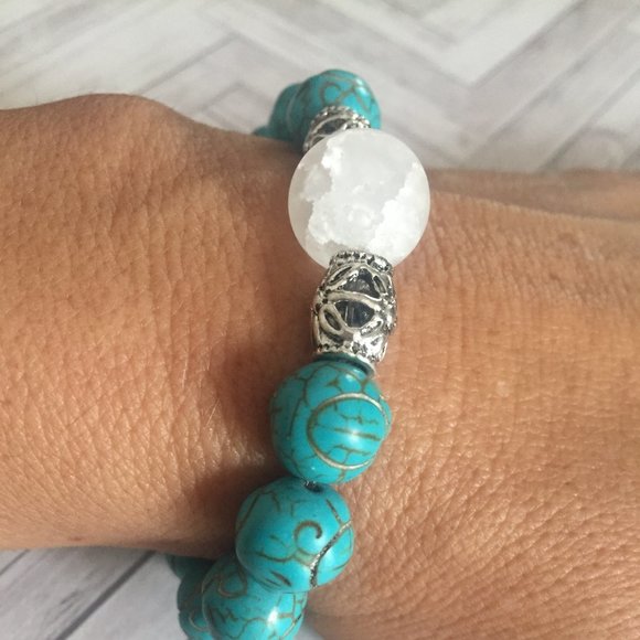 Turquoise Bracelet - Picture 3 of 4